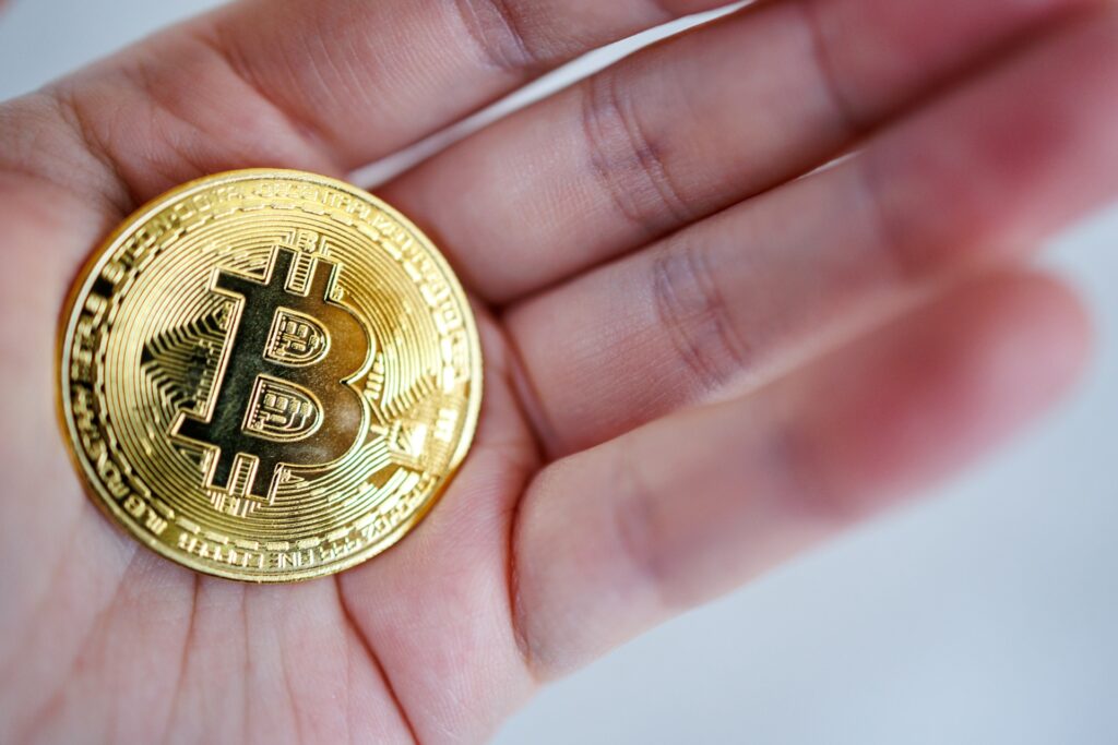 ビットコインマイニング入門：あなたも仮想通貨採掘者になれる！ リサイクルループ 家電・パソコン無料処分 宅配便で送るだけ 不用